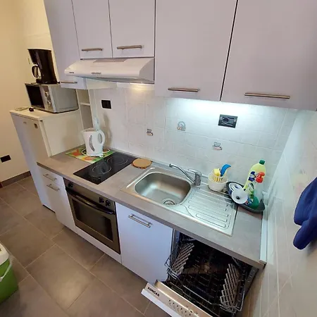 Apartment Near The Veronika Zambratija (Istria)